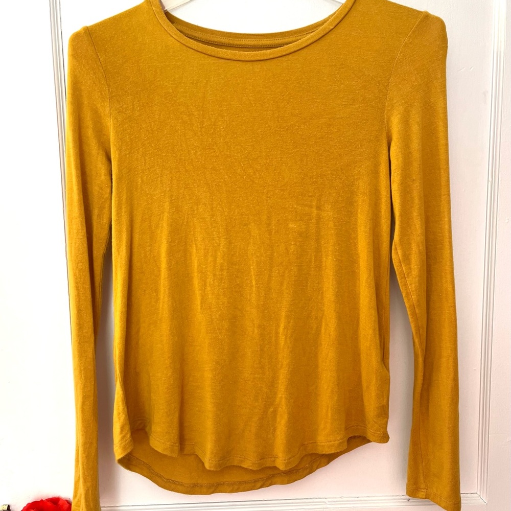 AEROPOSTALE | SERIOUSLY SOFT | MUSTARD YELLOW | LONG SLEEVE TOP | SIZE X-SMALL